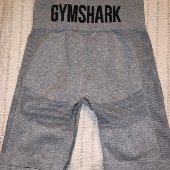 Gymshark Pants - GYMSHARK Flex Bike Shorts SZ M